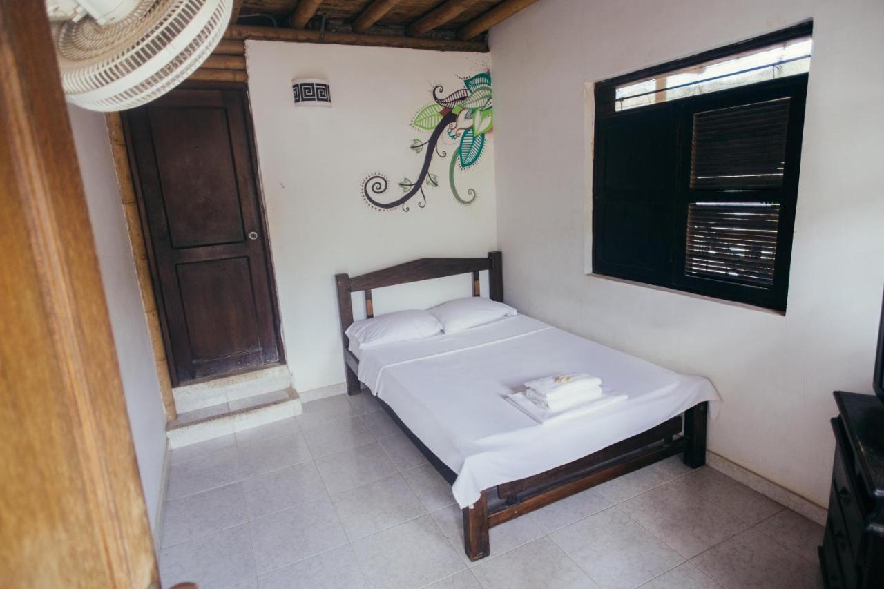 La Tortuga Hostel Taganga Exterior foto