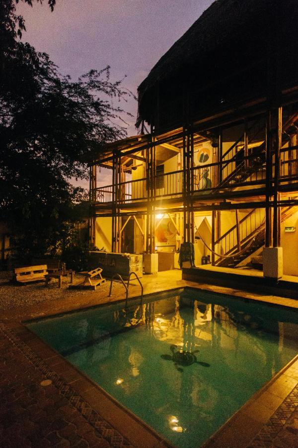 La Tortuga Hostel Taganga Exterior foto