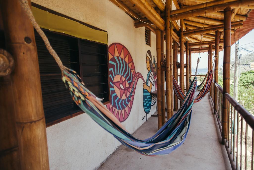 La Tortuga Hostel Taganga Exterior foto
